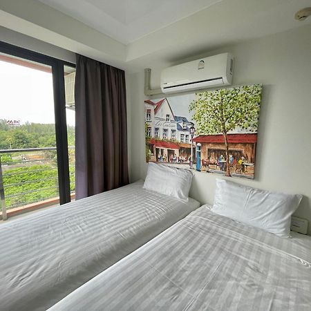Mai Khao Beach Condotel - Family Condo In 600 Meters To Beach Ban Bo Sai Klang Kültér fotó