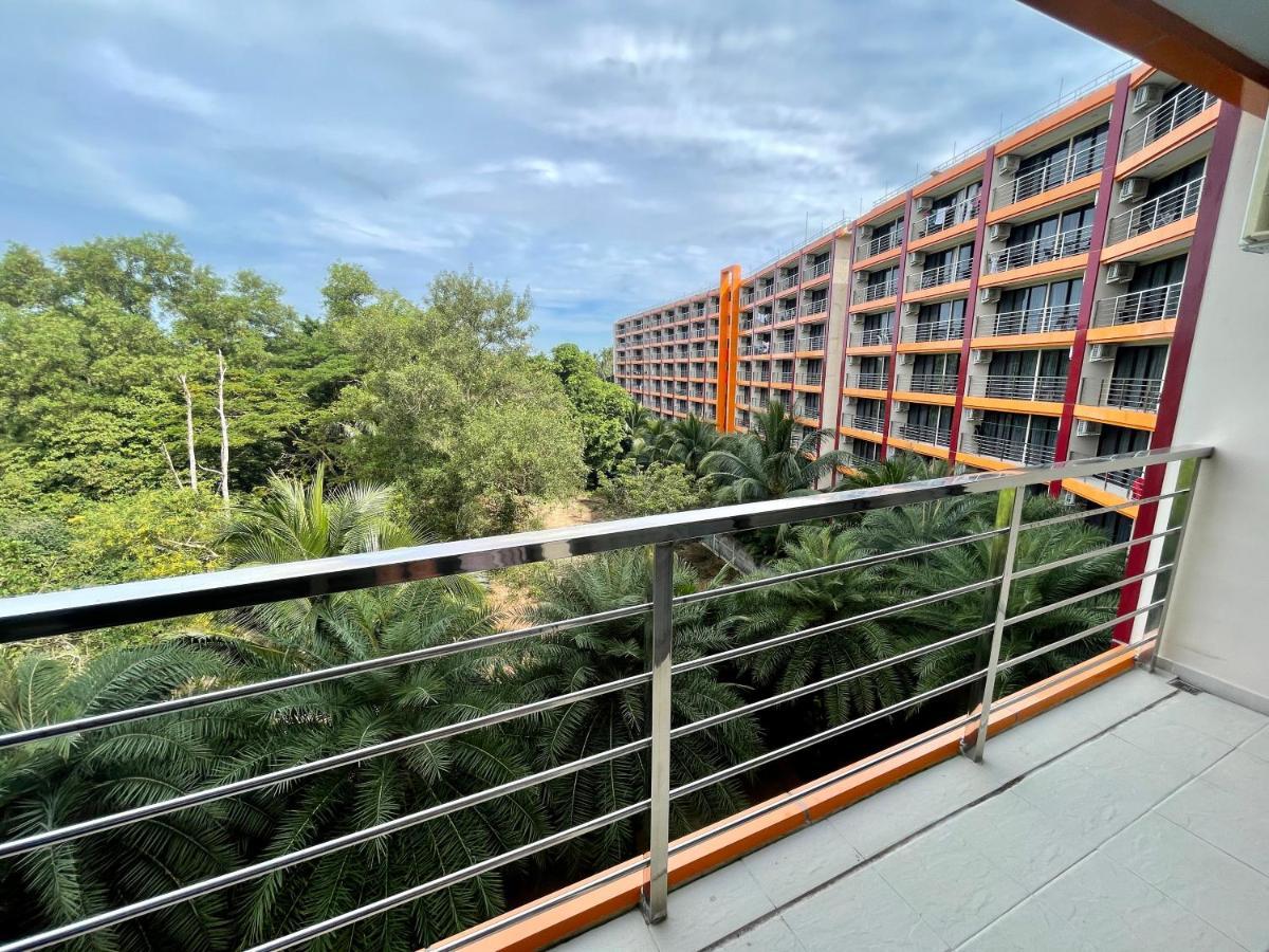 Mai Khao Beach Condotel - Family Condo In 600 Meters To Beach Ban Bo Sai Klang Kültér fotó