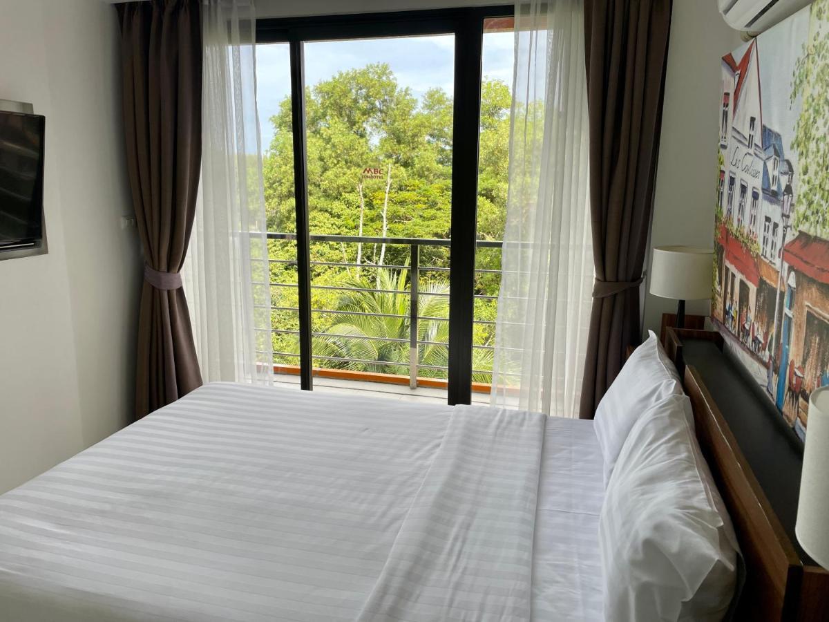 Mai Khao Beach Condotel - Family Condo In 600 Meters To Beach Ban Bo Sai Klang Kültér fotó