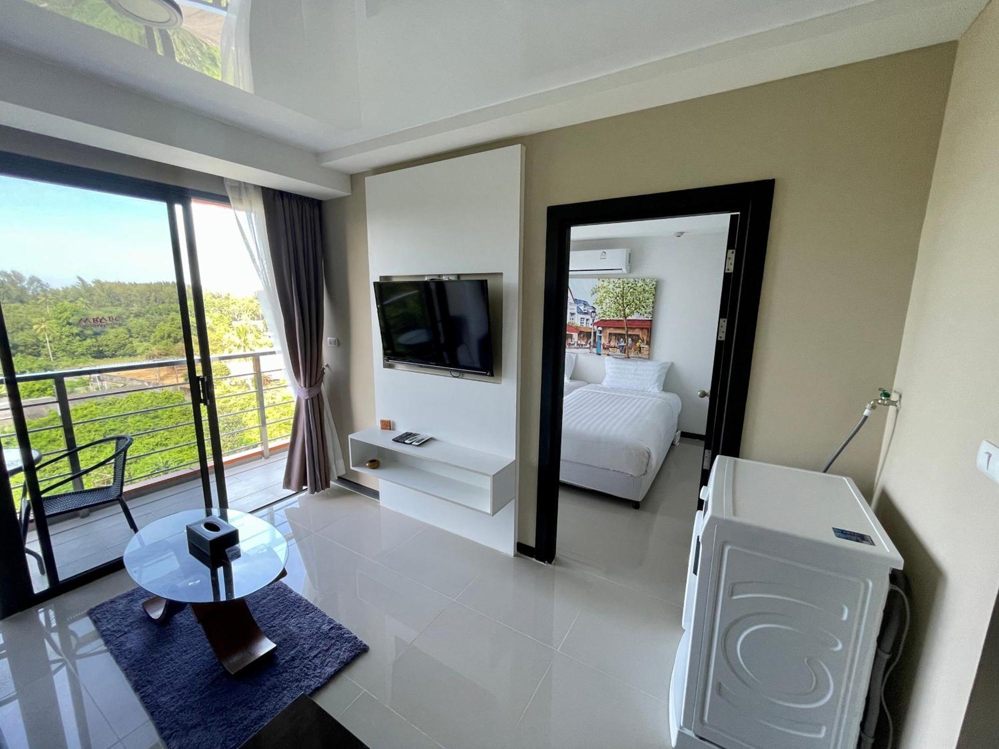 Mai Khao Beach Condotel - Family Condo In 600 Meters To Beach Ban Bo Sai Klang Kültér fotó