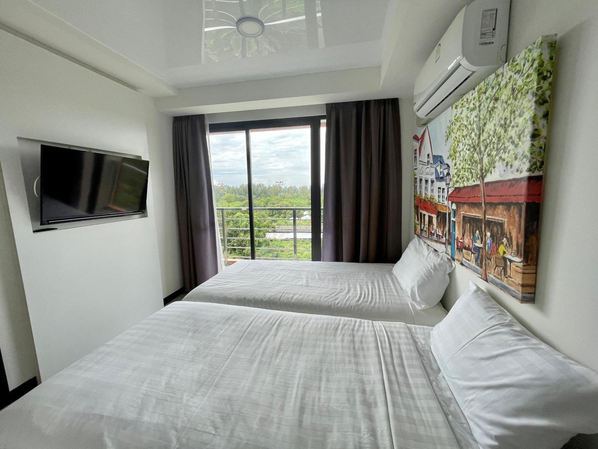 Mai Khao Beach Condotel - Family Condo In 600 Meters To Beach Ban Bo Sai Klang Kültér fotó